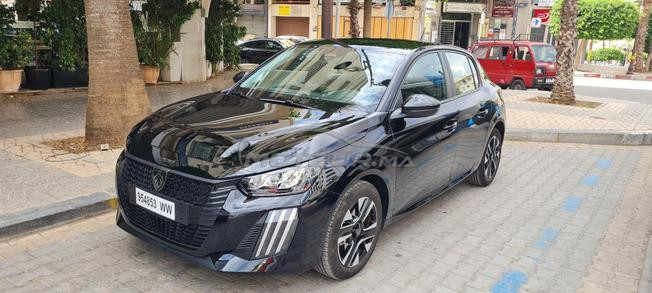 peugeot 208 premiere main