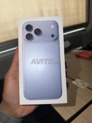 iPhone 18pro Max Glacier - 2