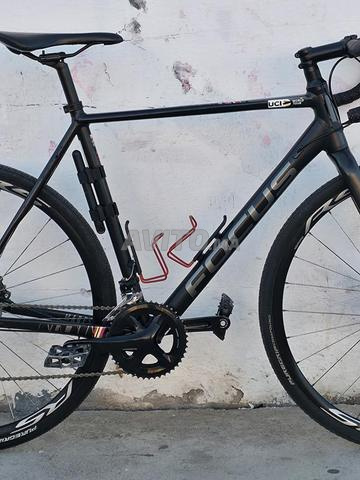 Gravel bike Focus Mares 6.8 2018 - 2