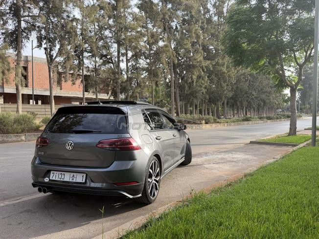 Volkswagen Golf 7 Diesel Automatique 2018 à Rabat