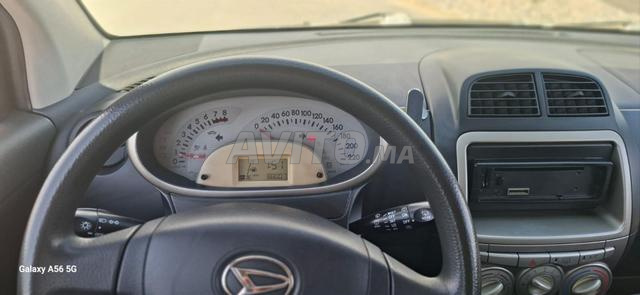 دايهاتسو سيريون بنزين يدوي 2009 في طنجة - 2