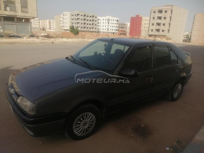 Renault R19 Essence Manuelle 1995 à Fès