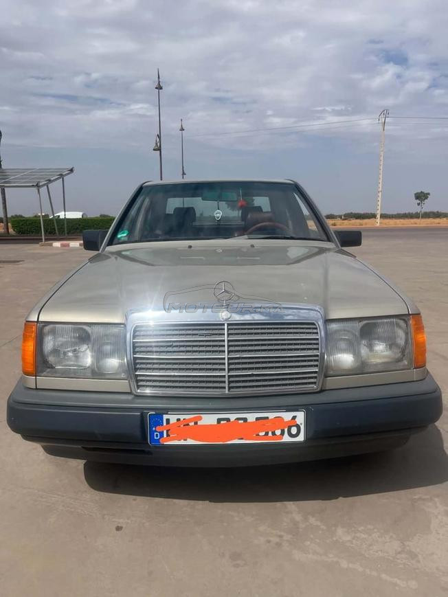 Mercedes e230 model 1988 dewana 2026 collection