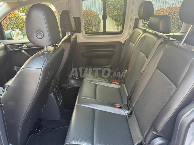Volkswagen Caddy 2021 www Maroc très bonn