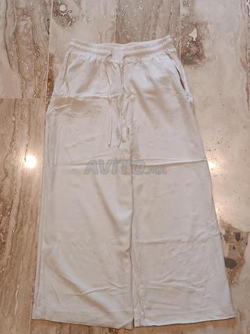 Pantacourt Beige en Lin Stradivarius – Taille XS - 2