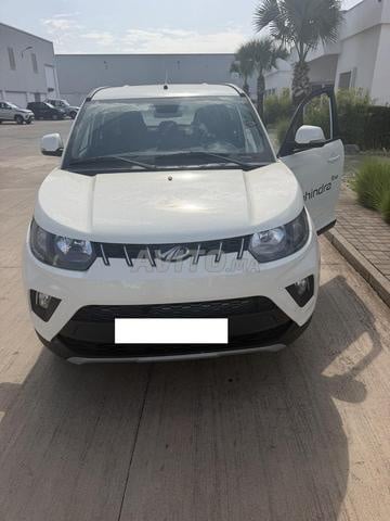 ماهيندرا KUV 100 بنزين يدوي 2025