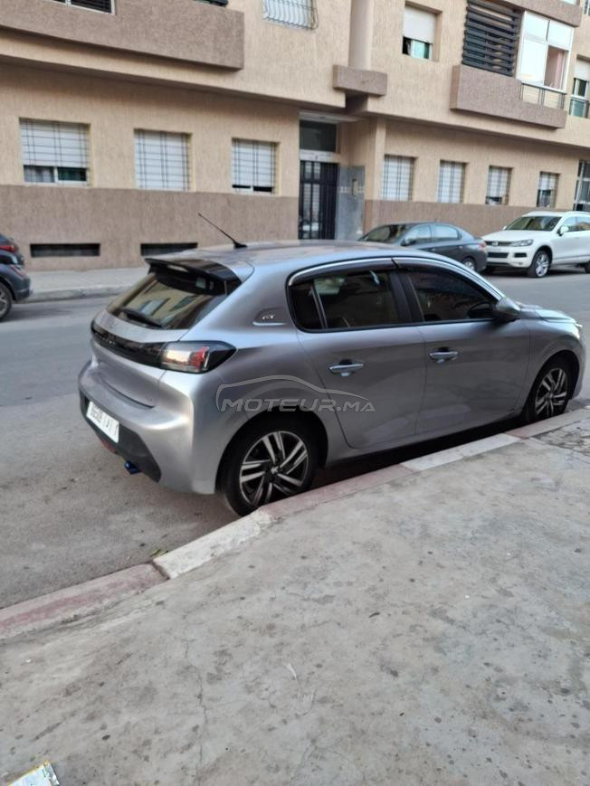 voiture en tres bonne etat
