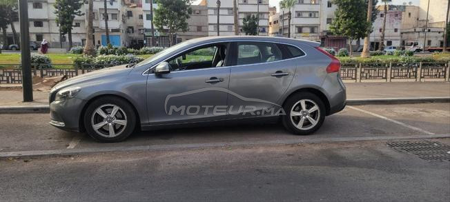 volvo v40 2015