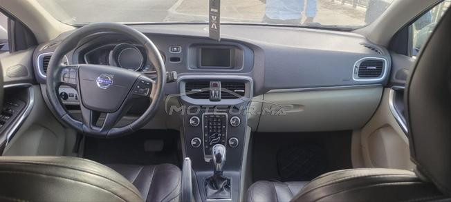 volvo v40 2015