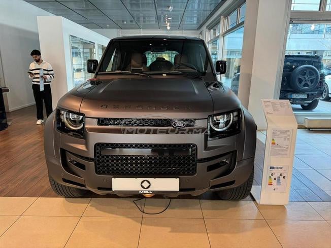 LAND ROVER DEFENDER - OCTA 2026 FULL OPTION