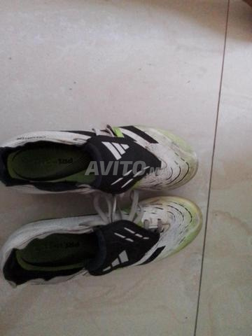 Crampons Adidas originaux taille 39 - 2