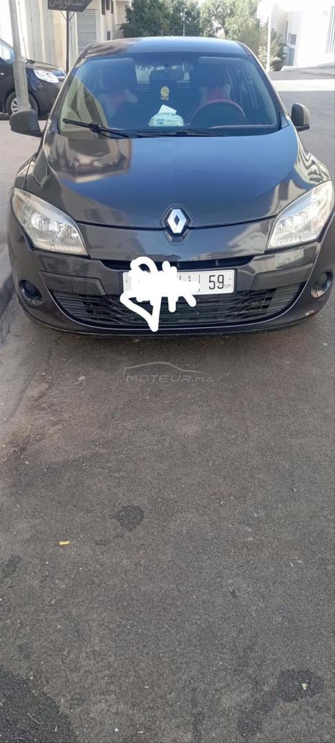  سيارة للبيع 