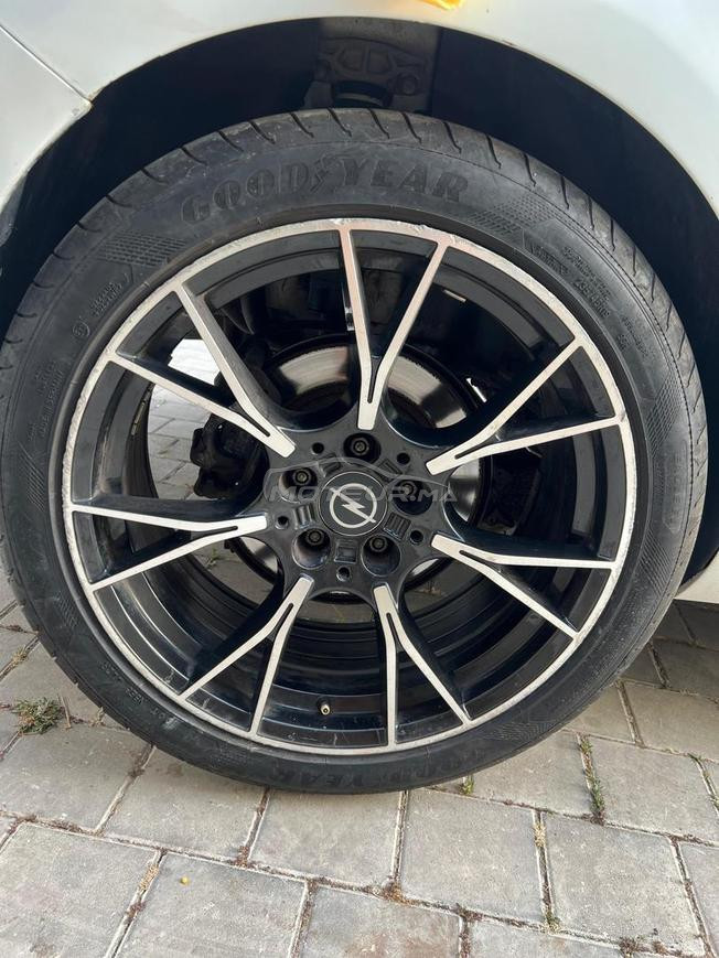 OPEL ASTRA 1.7 CDTI 2013 – Très bon état
