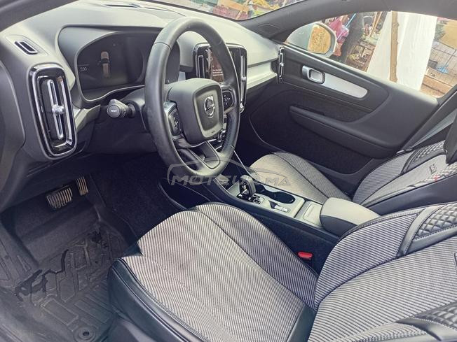 volvo xc40 2025