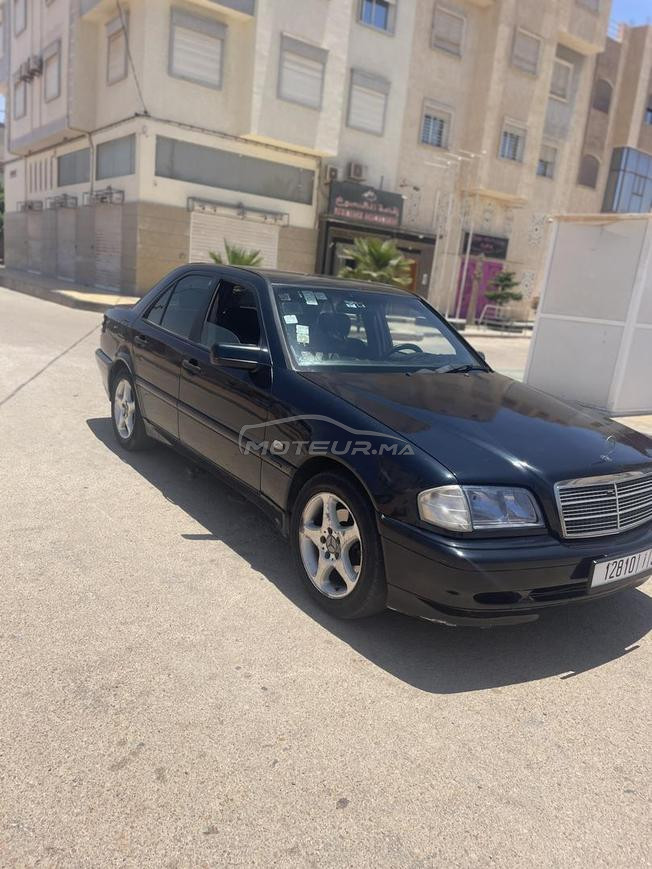 Mercedes 220 model 99 diwana 2009