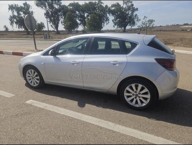 Opel Astra Diesel Manuelle 2012 à Casablanca