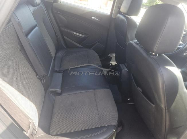 Opel Astra Diesel Manuelle 2012 à Casablanca
