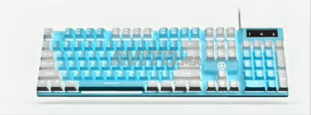 Clavier sympa, tout est propre et neuf. Paiement à la livraison. - 2
