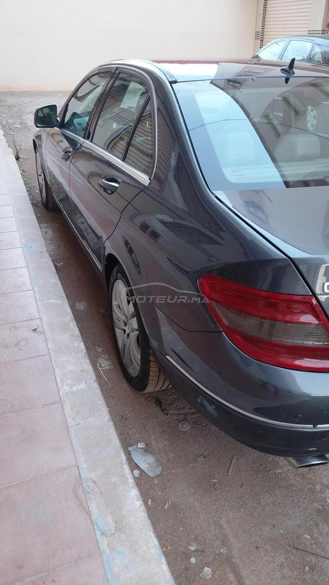 Mercedes-Benz 220 Diesel Automatique 2008 à Nador