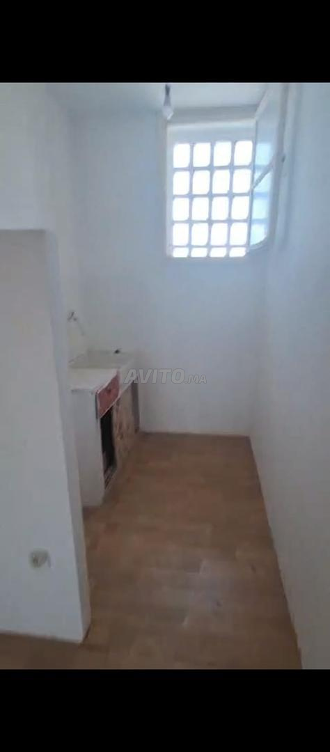 Appartement à vendre 40m² titré – Rue 6 Novembre, Sbata