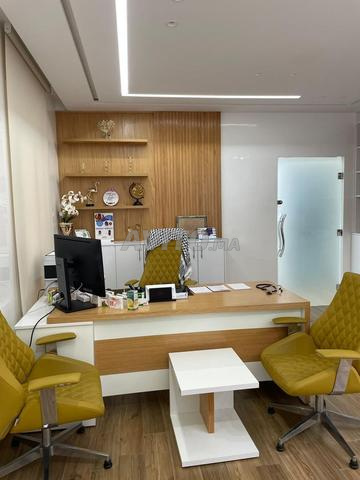 Bureau à céder - 2