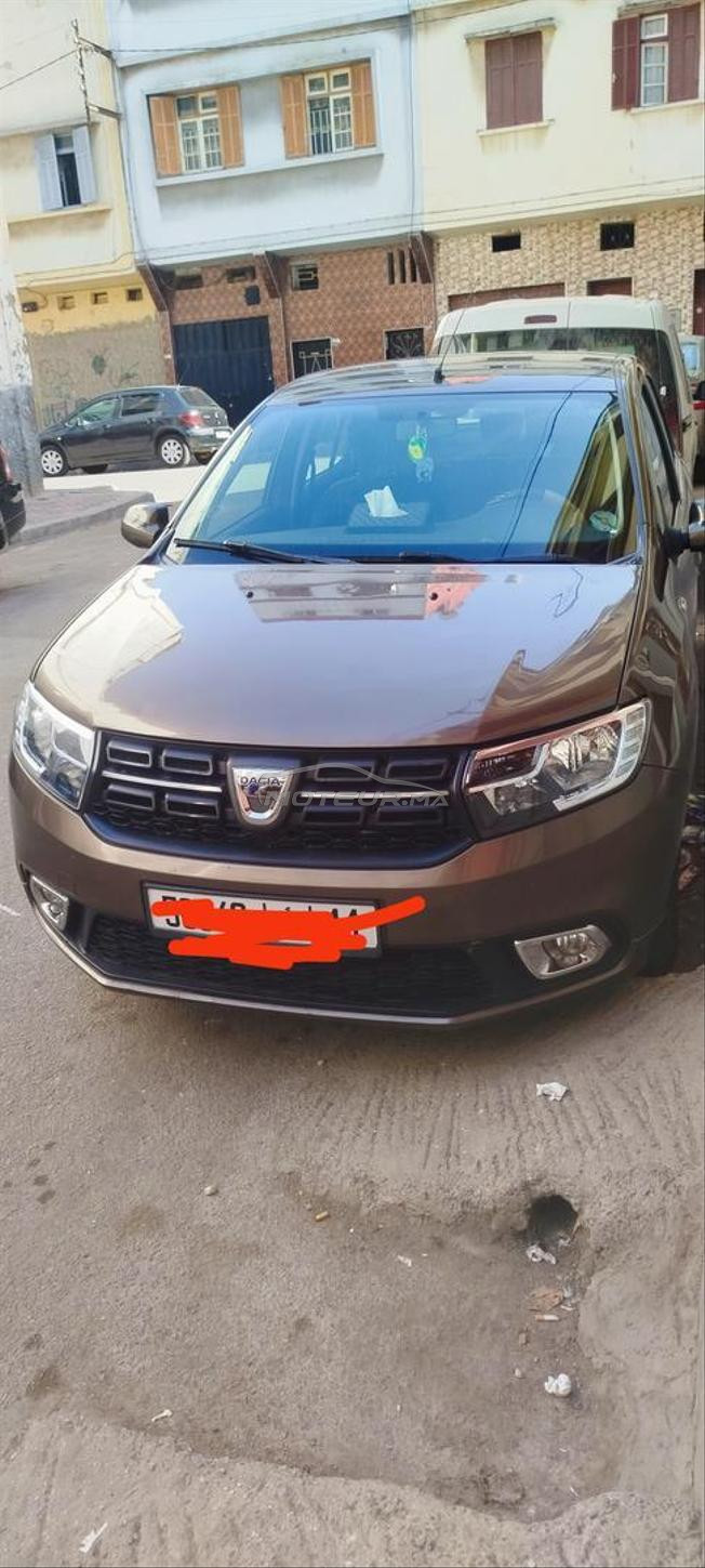 dacia Logan premier main 