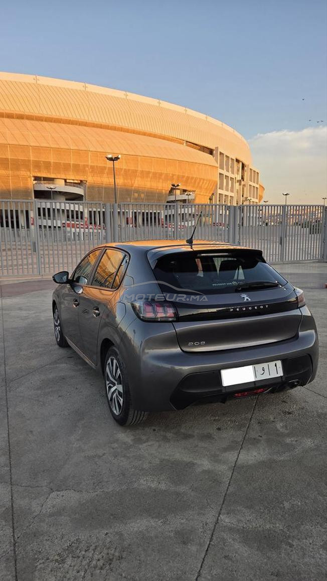 Peugeot 208 Diesel Manuelle 2021 à Tanger