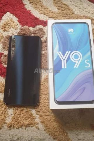 Huawei Y9s bon état - 2