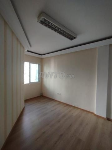 Bureau Prof 45m2 Bourgogne - 2