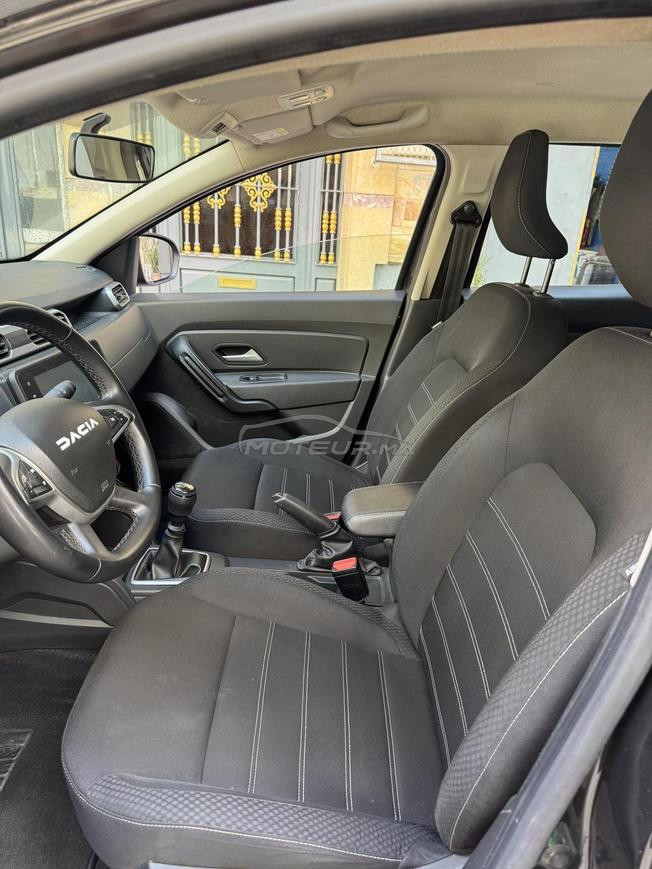 Dacia Duster Diesel Manuelle 2023 à Tanger