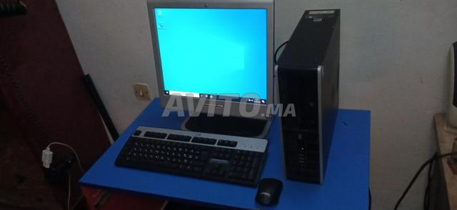 Ordinateur de bureau HP avec accessoires - 2