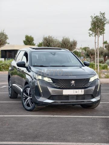 Peugeot 5008 version GT automatique