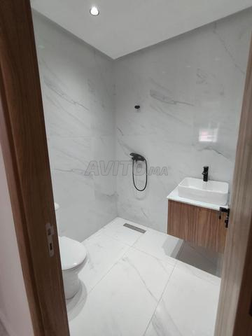 Appartement vide à louer à Roche Noire - 2