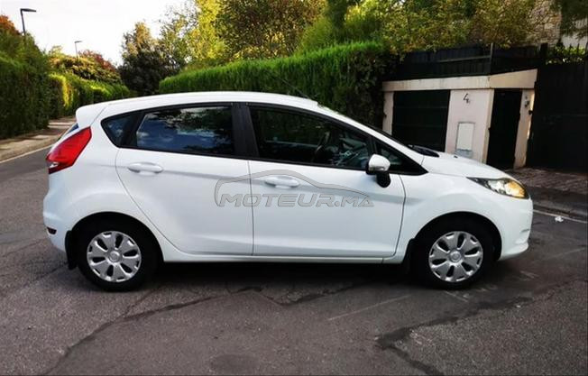 ford fiesta en bonne état 