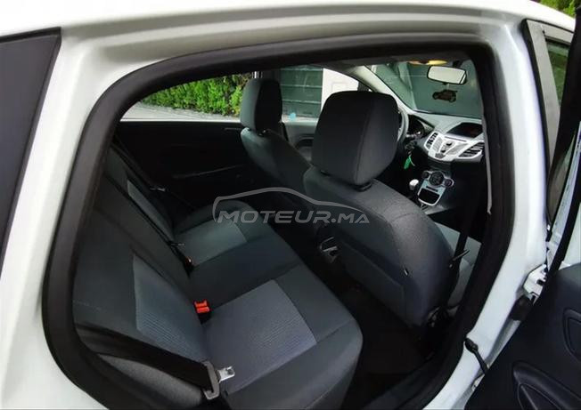 ford fiesta en bonne état 
