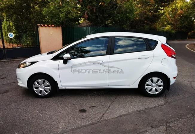 ford fiesta en bonne état 