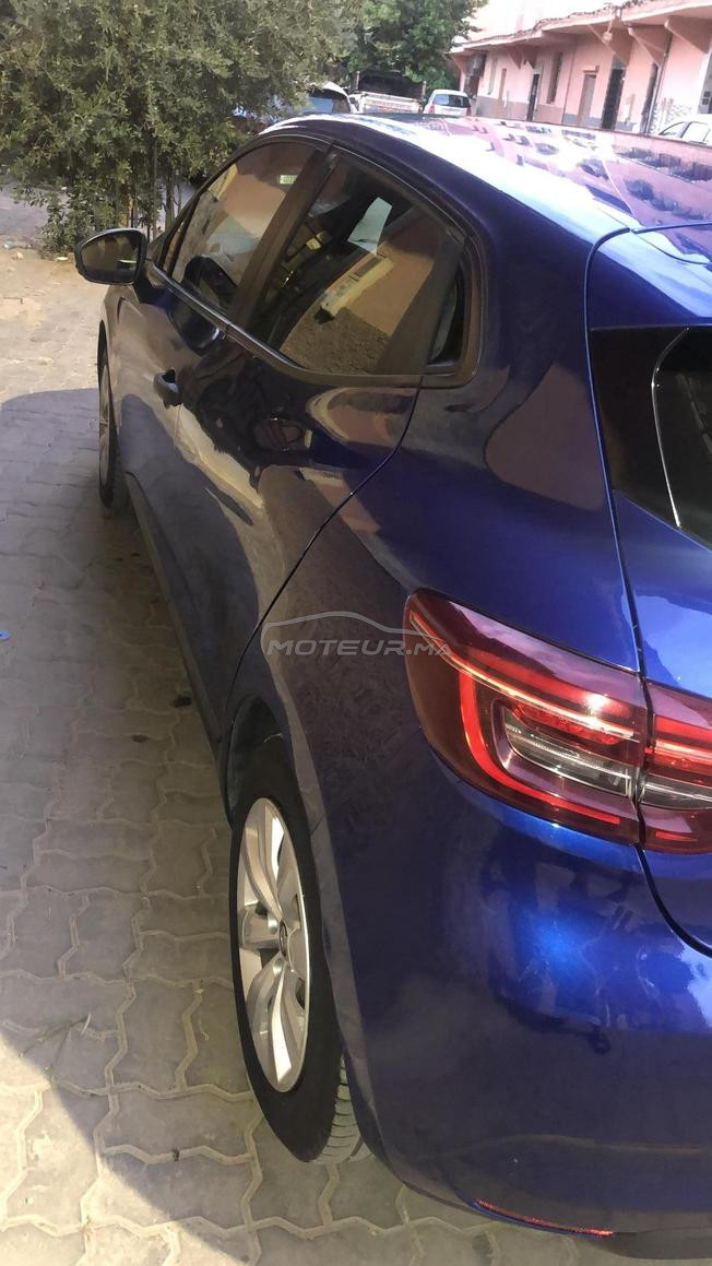 clio 5 bleu 