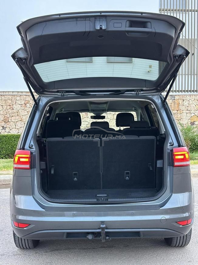Volkswagen Touran Diesel Automatique 2019 à Settat