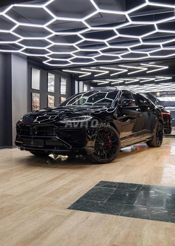 Lamborghini Urus SE 2027 Configuration complète