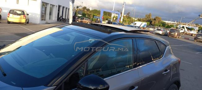 Renault Captur Essence Automatique 2021 à Rabat