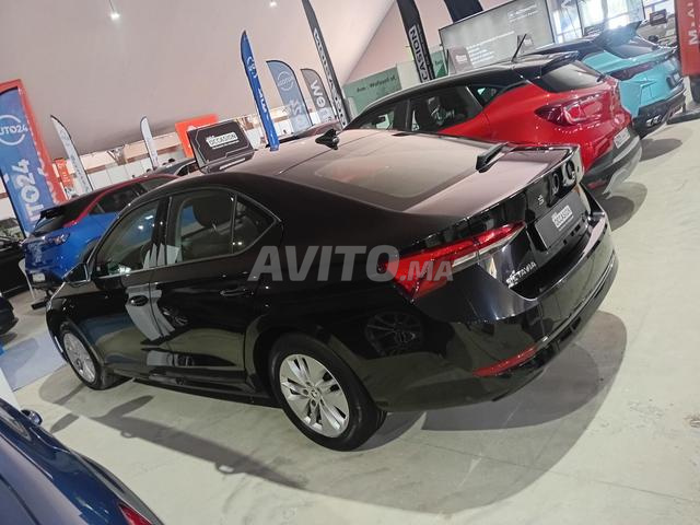 Skoda Octavia 2.0 TDI Elegance BVA 143ch - 2