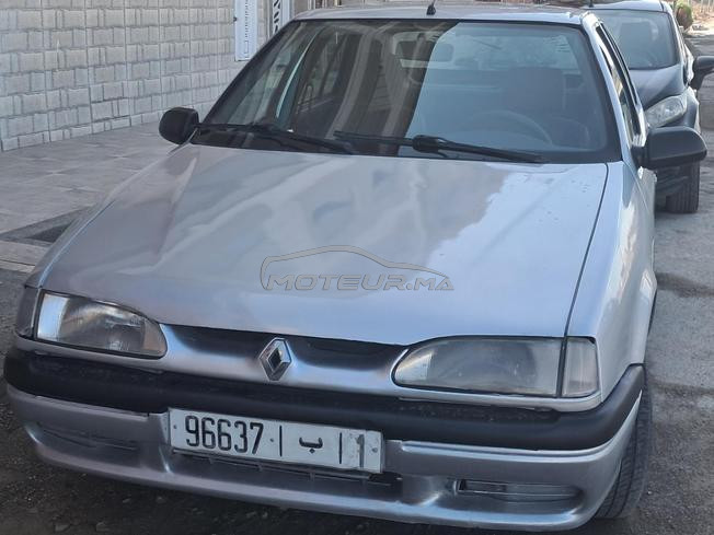 belle voiture 