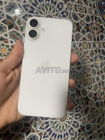iPhone 16 Plus encore neuf - 2