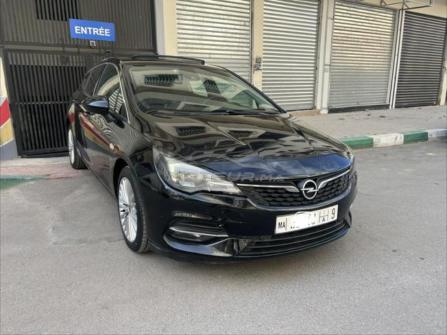 Opel Astra Diesel Automatique 2021 à Casablanca