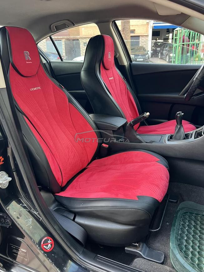 MAZDA3 2011