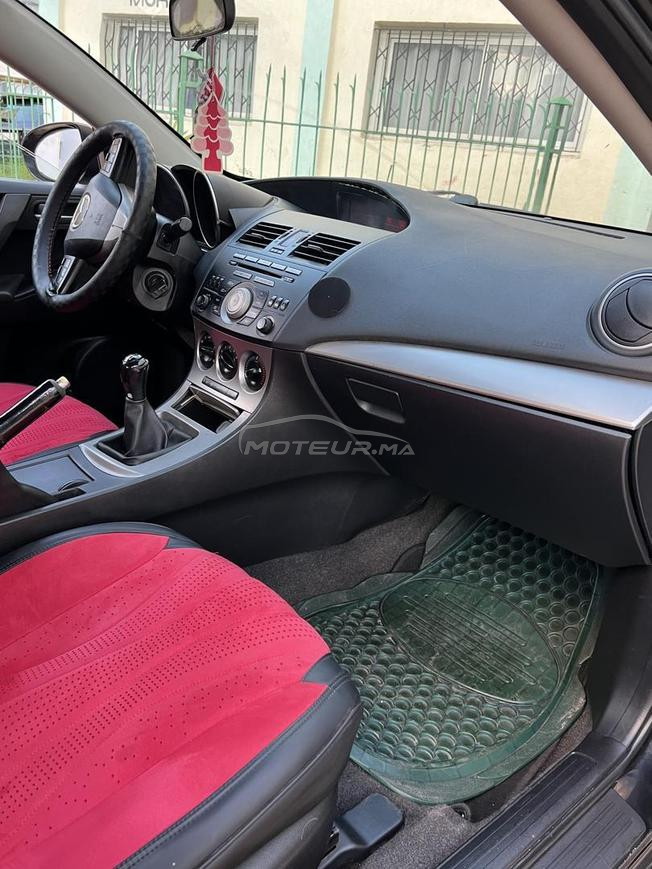 MAZDA3 2011