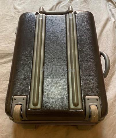 Valise cabine rigide roulettes et poignée réglable - 2