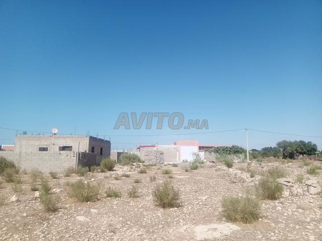 Terrain résidentiel enregistré de 326m² - 2