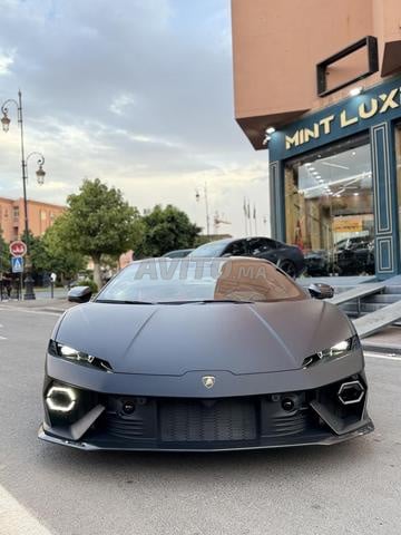 لامبورغيني تيميراريو V8 هايبرد إصدار كاربون - 2
