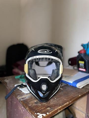 Casque moto BCD Design noir et blanc à vendre